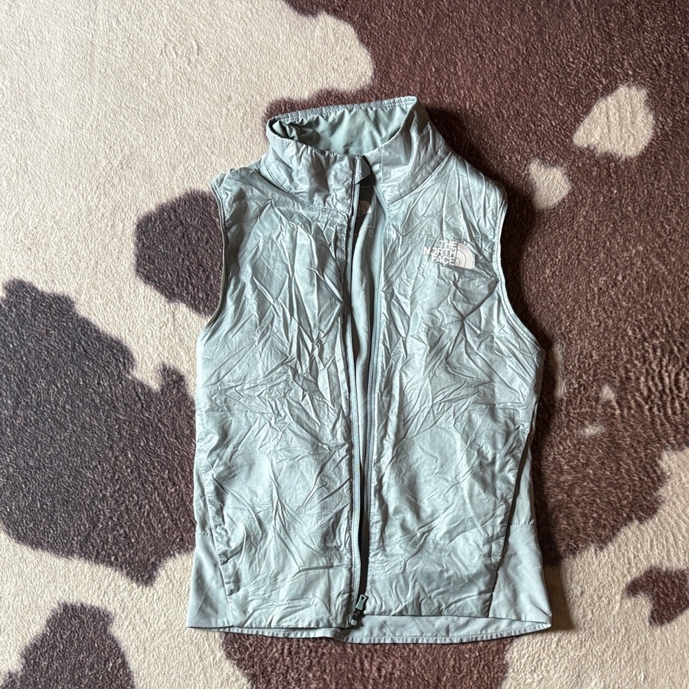 The North Face light blue/grey vest